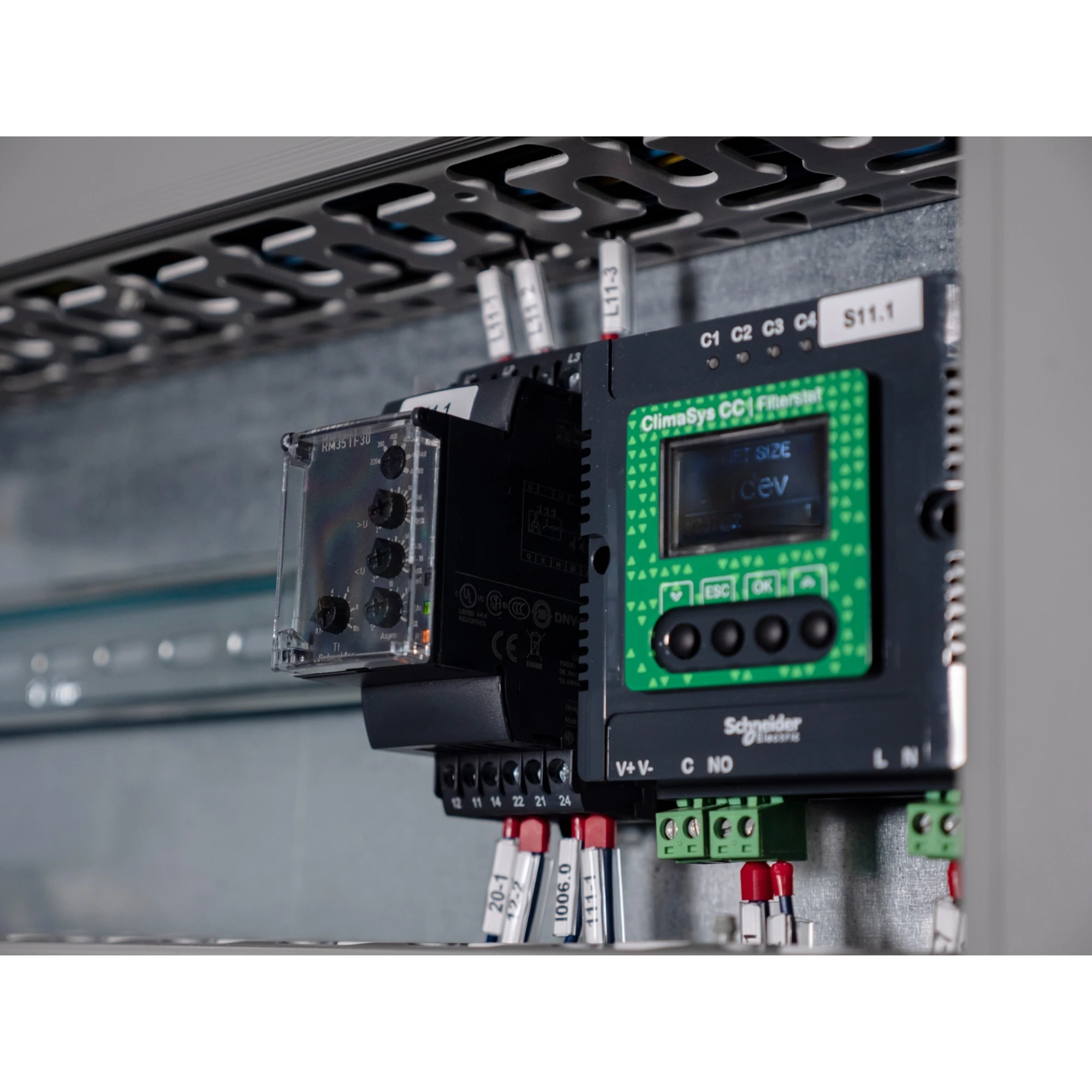 Schneider Electric RM35JA32MR Monitoring for over-/undervoltage with memory, 1.5-15 A, 24-240VAC/DC, 2 W (img_003)