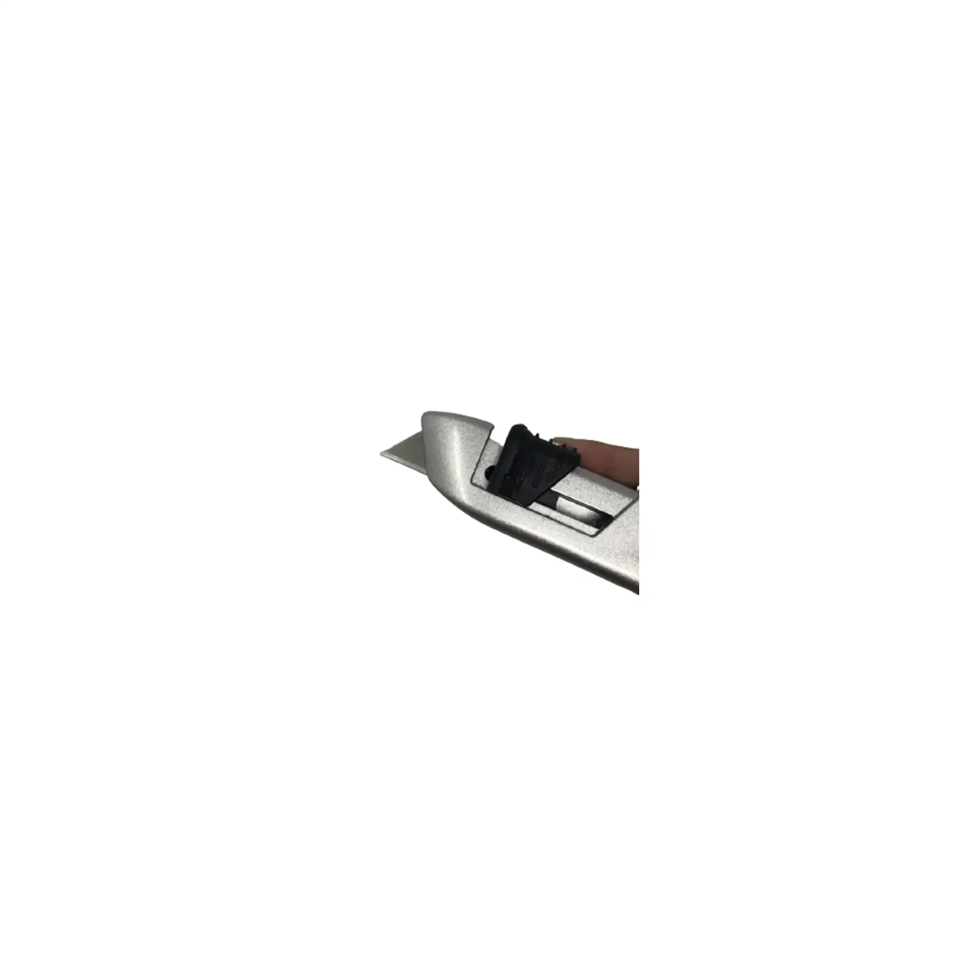 MEDID 966 Cutter with automatic retraction 18 mm metal handle (img_002)