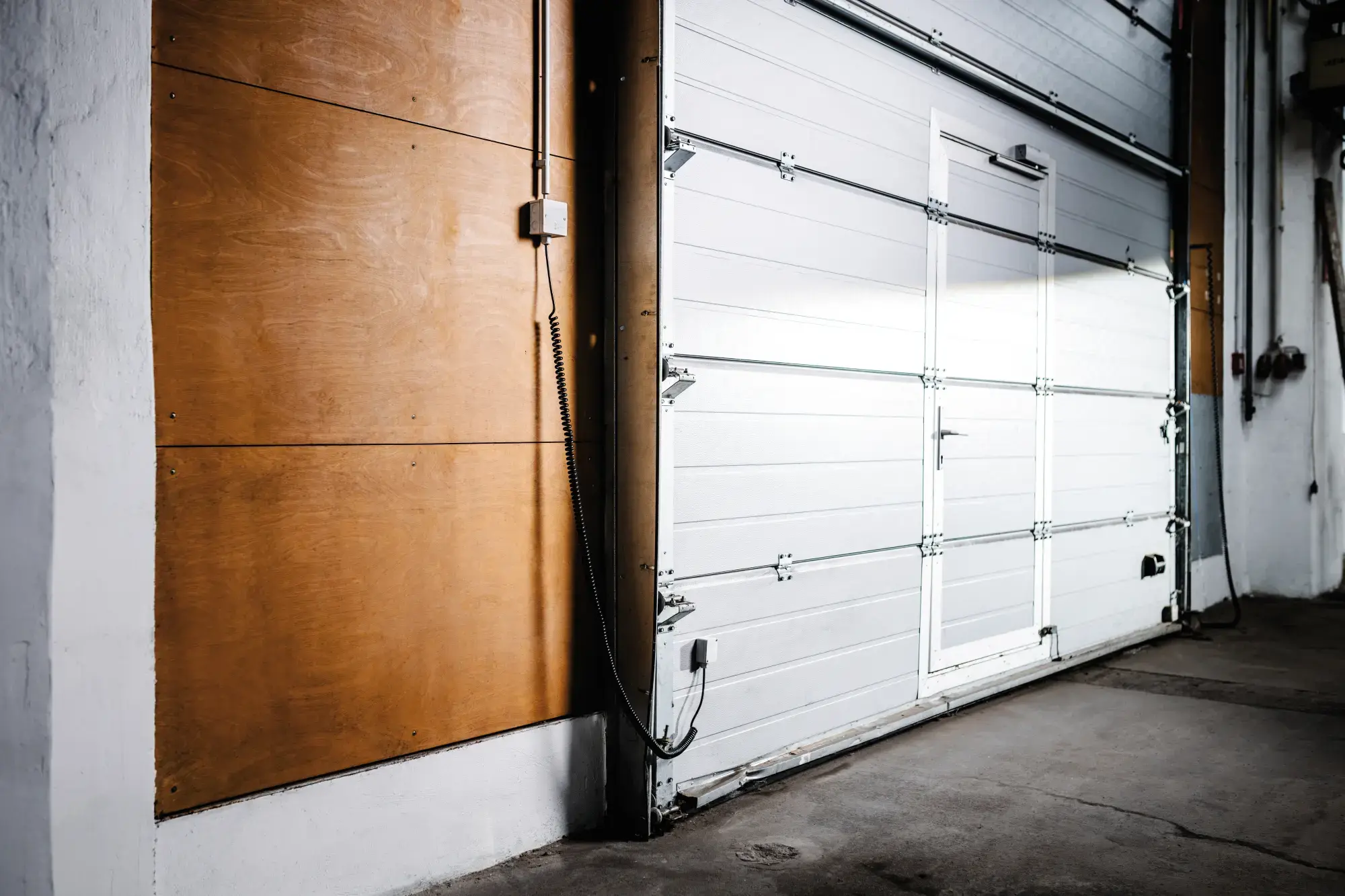 Spelsberg 81644001 Junction box, Type of protection IP55/IP66, max. 16², Impact strength IK07, Protection class II, Ui 690V AC, Ui 690V DC, DLG, VDE, Halogen free (img_002) Spelsberg 81644001 Junction box, Type of protection IP55/IP66, max. 16², Impact strength IK07, Protection class II, Ui 690V AC, Ui 690V DC, DLG, VDE, Halogen free (img_002)