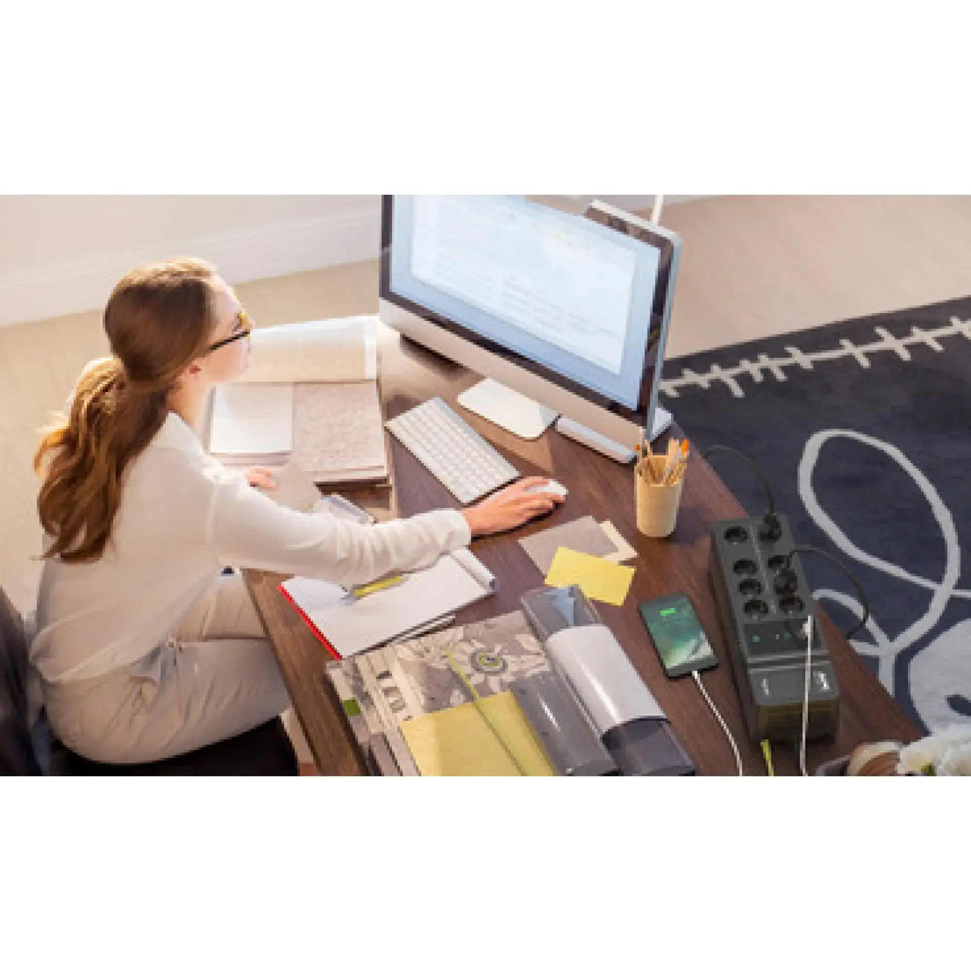 APC BE1050G2-GR APC Back-UPS, 1050VA/600W Boden-/Wandmontage, 230V, 8x Schuko CEE 7/3 Steckdosen, USB Typ A+C Port, vom Benutzer austauschbarer Akku (img_001) APC BE1050G2-GR APC Back-UPS, 1050VA/600W Boden-/Wandmontage, 230V, 8x Schuko CEE 7/3 Steckdosen, USB Typ A+C Port, vom Benutzer austauschbarer Akku (img_001)