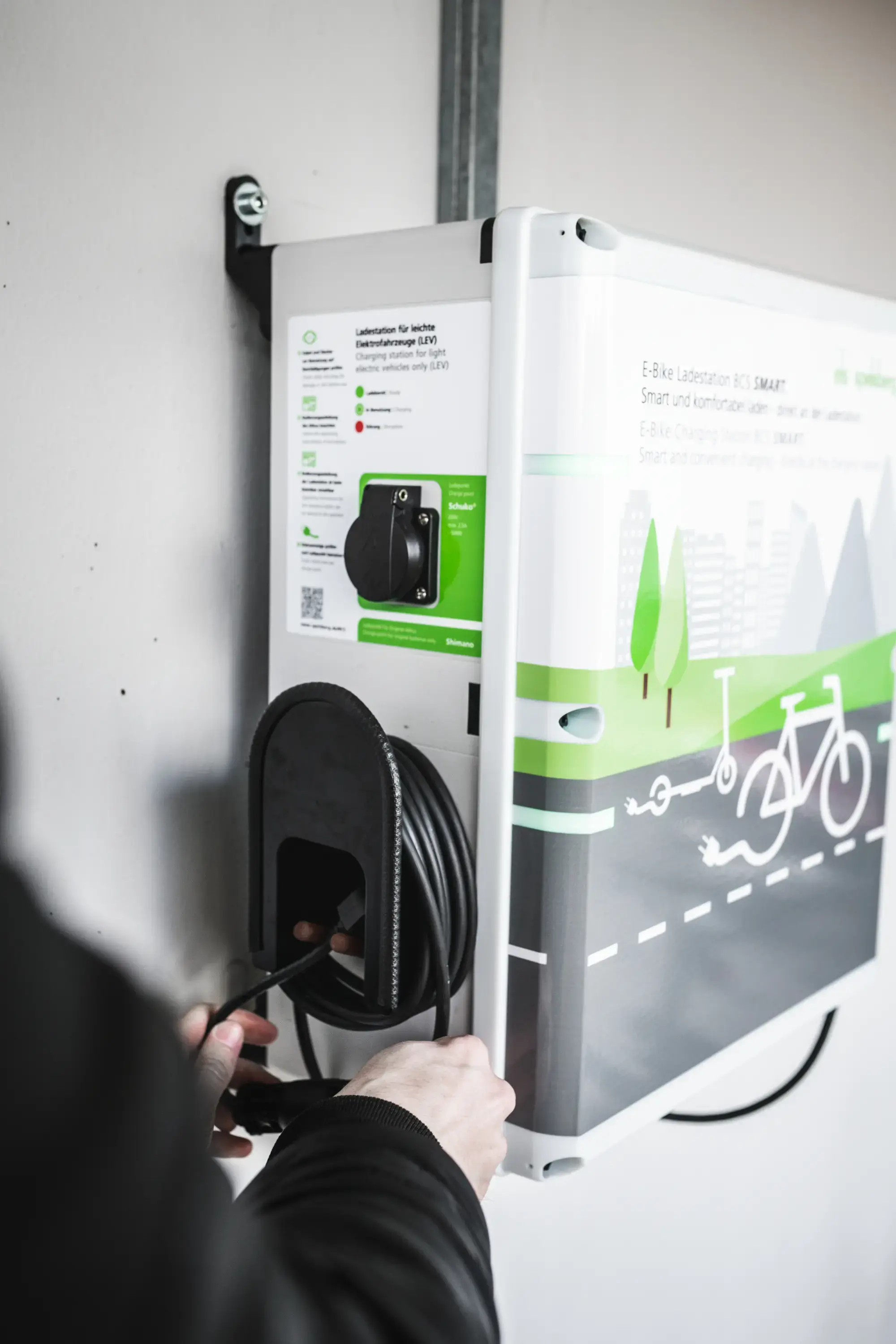 Spelsberg 58113201 E-Bike charging station, Type of protection IP54, Max. conductor cross section 4², Impact strength IK08, Protection class II, Un 230V AC, Halogen free (img_006)