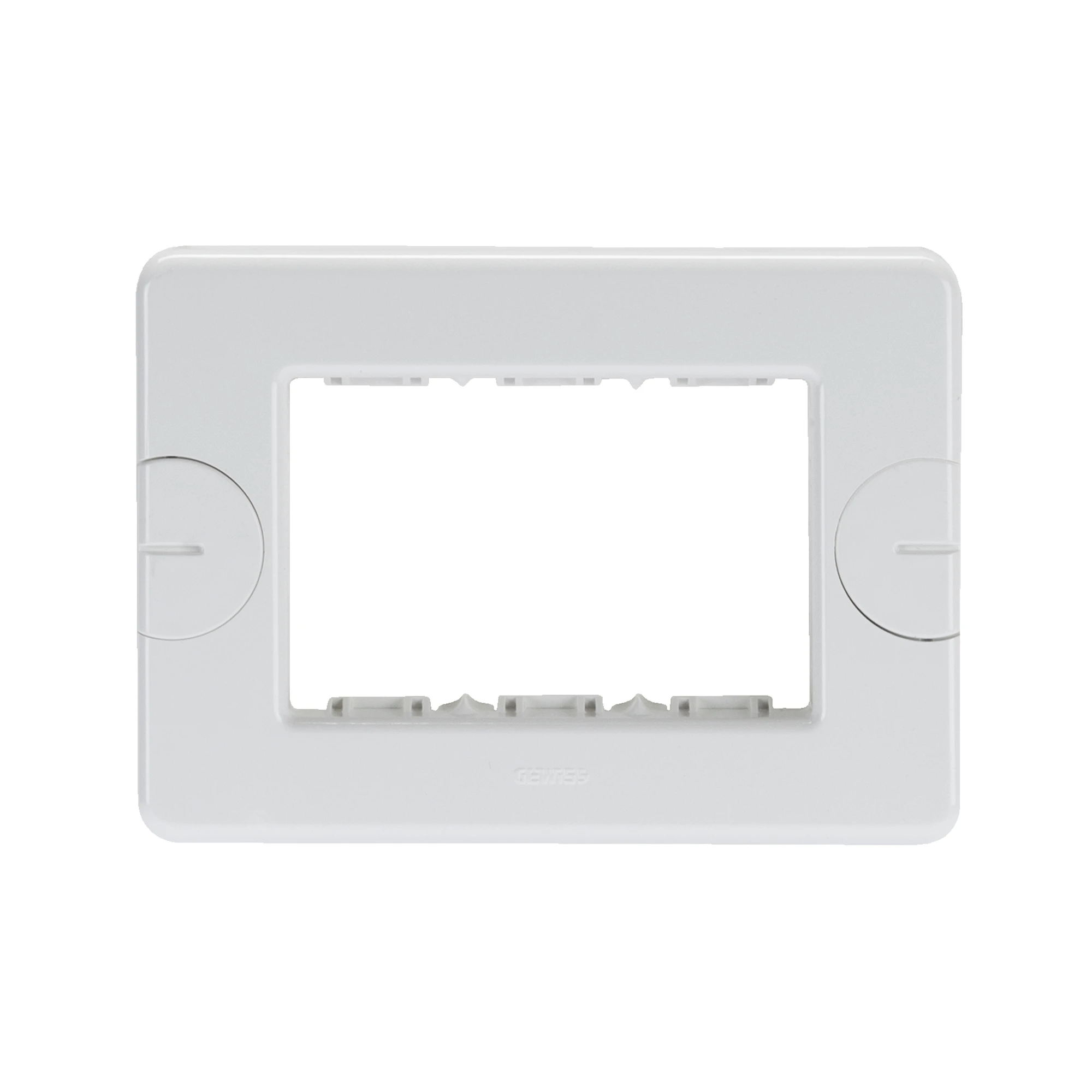 GEWISS GW24003 COMPACT PLATE - SELF-SUPPORTING - 3 GANG - CLOUD WHITE - SYSTEM (img_001) GEWISS GW24003 COMPACT PLATE - SELF-SUPPORTING - 3 GANG - CLOUD WHITE - SYSTEM (img_001)