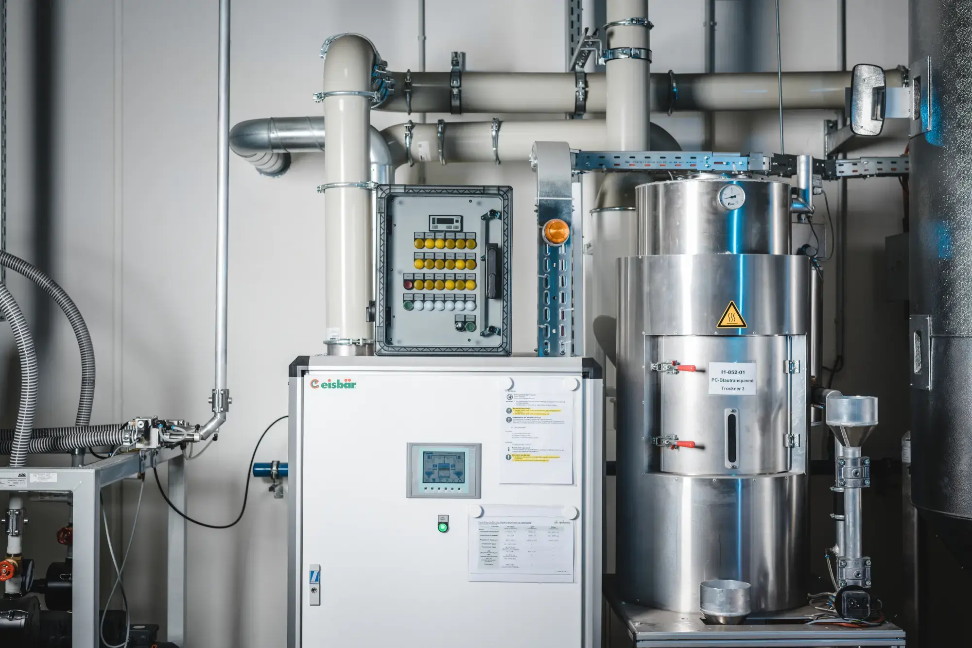 Spelsberg 71173301 cabinet, Type of protection IP66/IP67/IP69, Impact strength IK09, Protection class II, Ui 1000V AC, Ui 1500V DC, UL, DLG, DNV, UL-EU, Halogen free (img_006) Spelsberg 71173301 cabinet, Type of protection IP66/IP67/IP69, Impact strength IK09, Protection class II, Ui 1000V AC, Ui 1500V DC, UL, DLG, DNV, UL-EU, Halogen free (img_006)