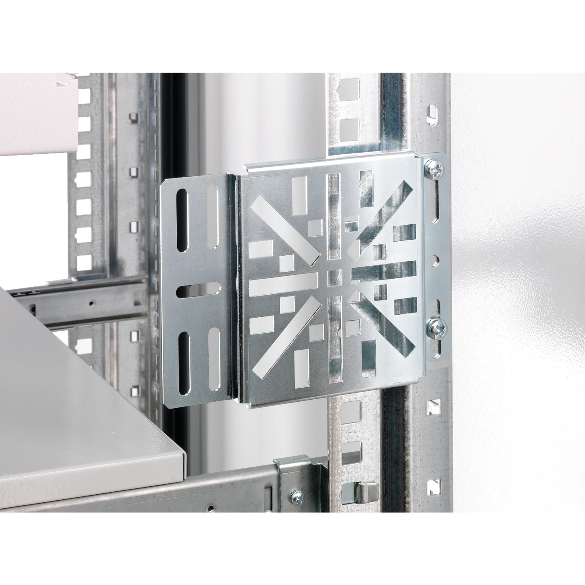 Schneider Electric NSYEUVD Actassi, Mounting Plate, Pack of 1 (img_001) Schneider Electric NSYEUVD Actassi, Mounting Plate, Pack of 1 (img_001)