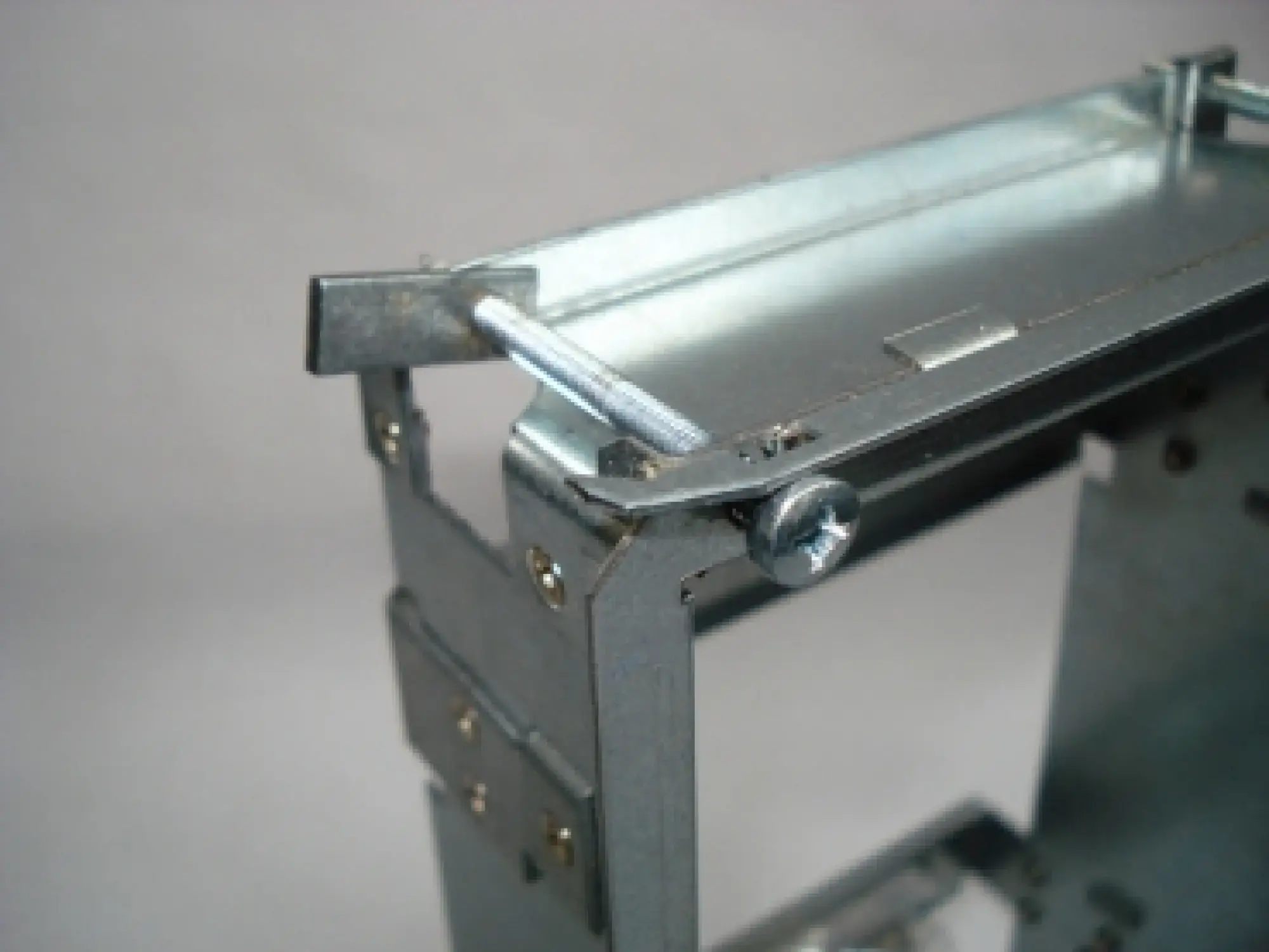 2N 9151002 Accessory EntryCom Force/Safety Hollow-Wall Mounting Box (img_001)