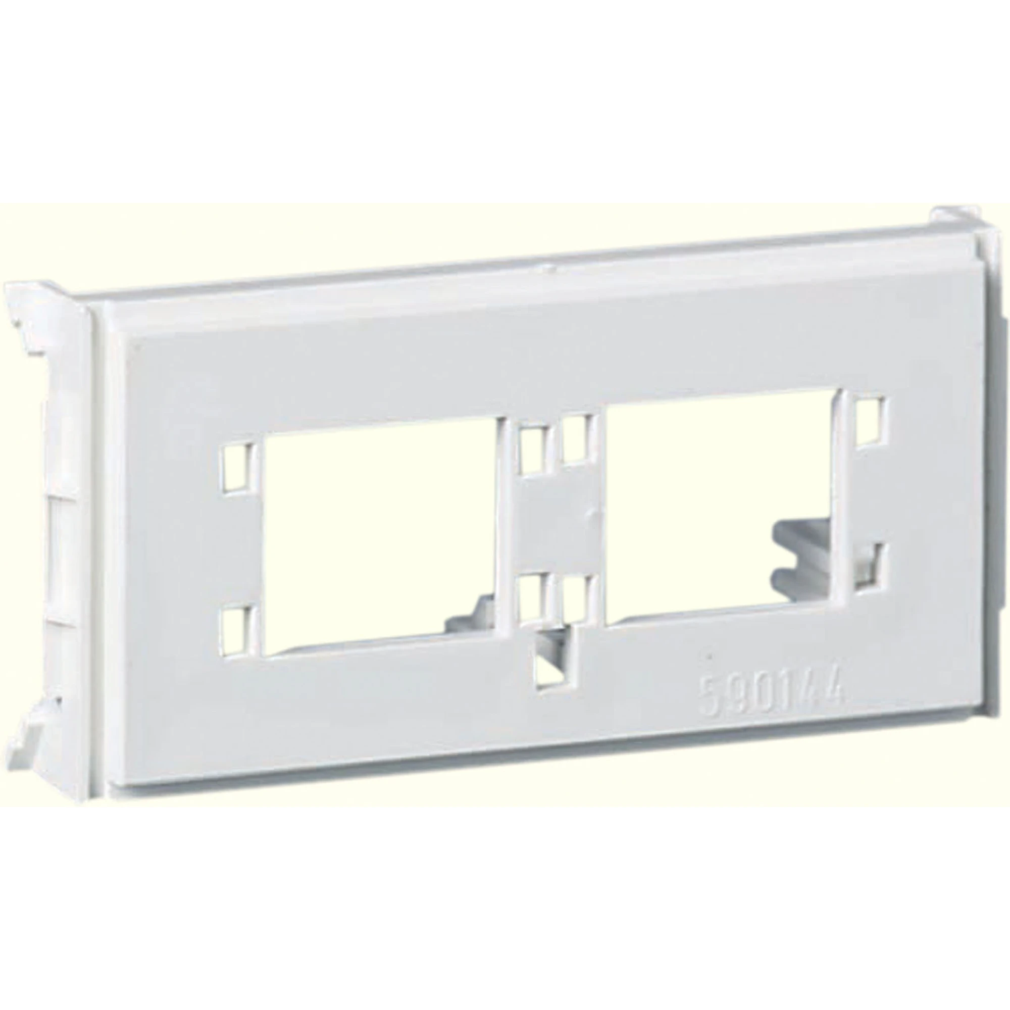 Schneider Electric 5971888 Mounting plate without label field 2XR&M / FreeNet socket white RAL9010 Type:CYB-DP (img_001) Schneider Electric 5971888 Mounting plate without label field 2XR&M / FreeNet socket white RAL9010 Type:CYB-DP (img_001)