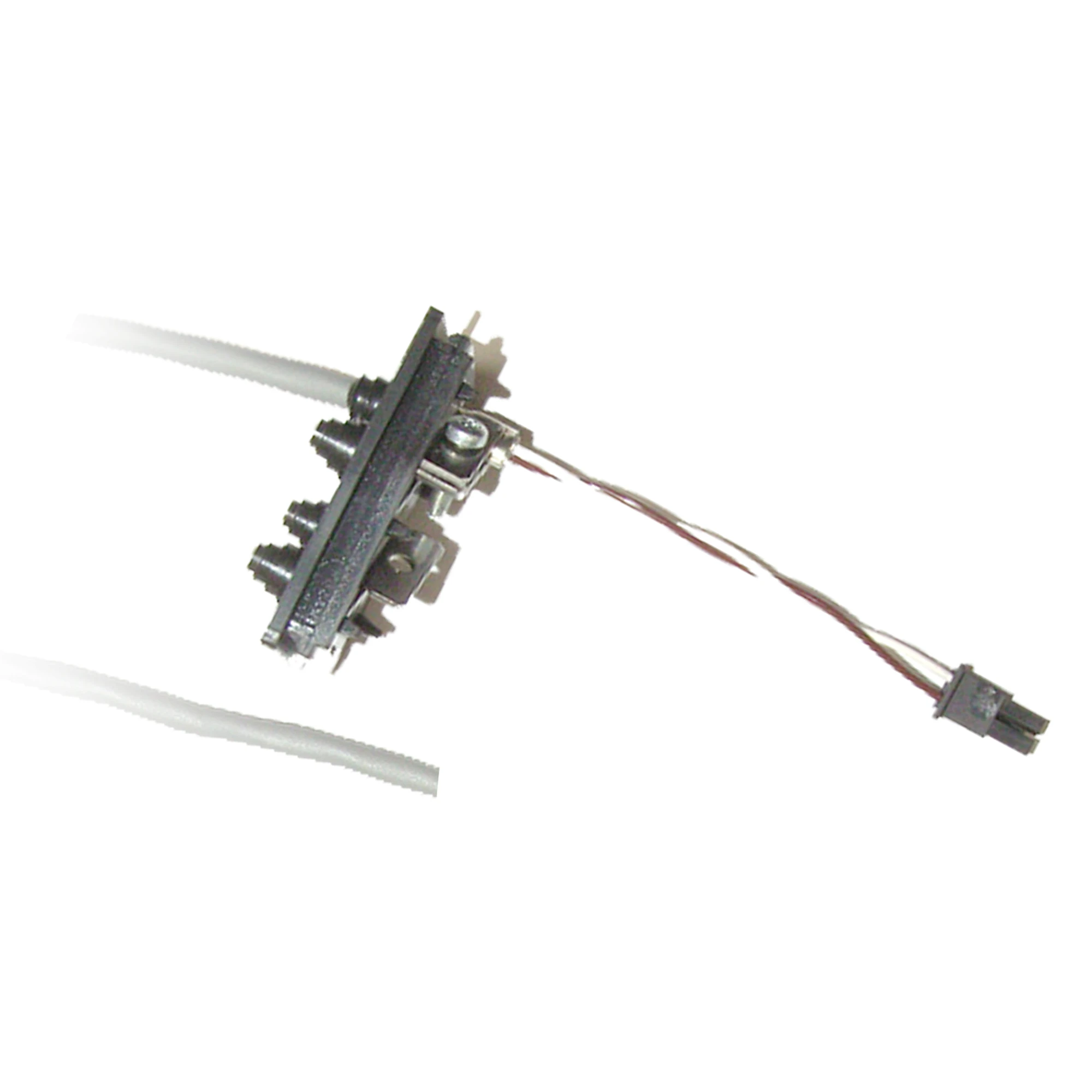 Schneider Electric VW3L20010R30 Cable set for connecting the STO safety function, connector, open end, 3 m, integrated drives Lexium ILx (img_001) Schneider Electric VW3L20010R30 Cable set for connecting the STO safety function, connector, open end, 3 m, integrated drives Lexium ILx (img_001)