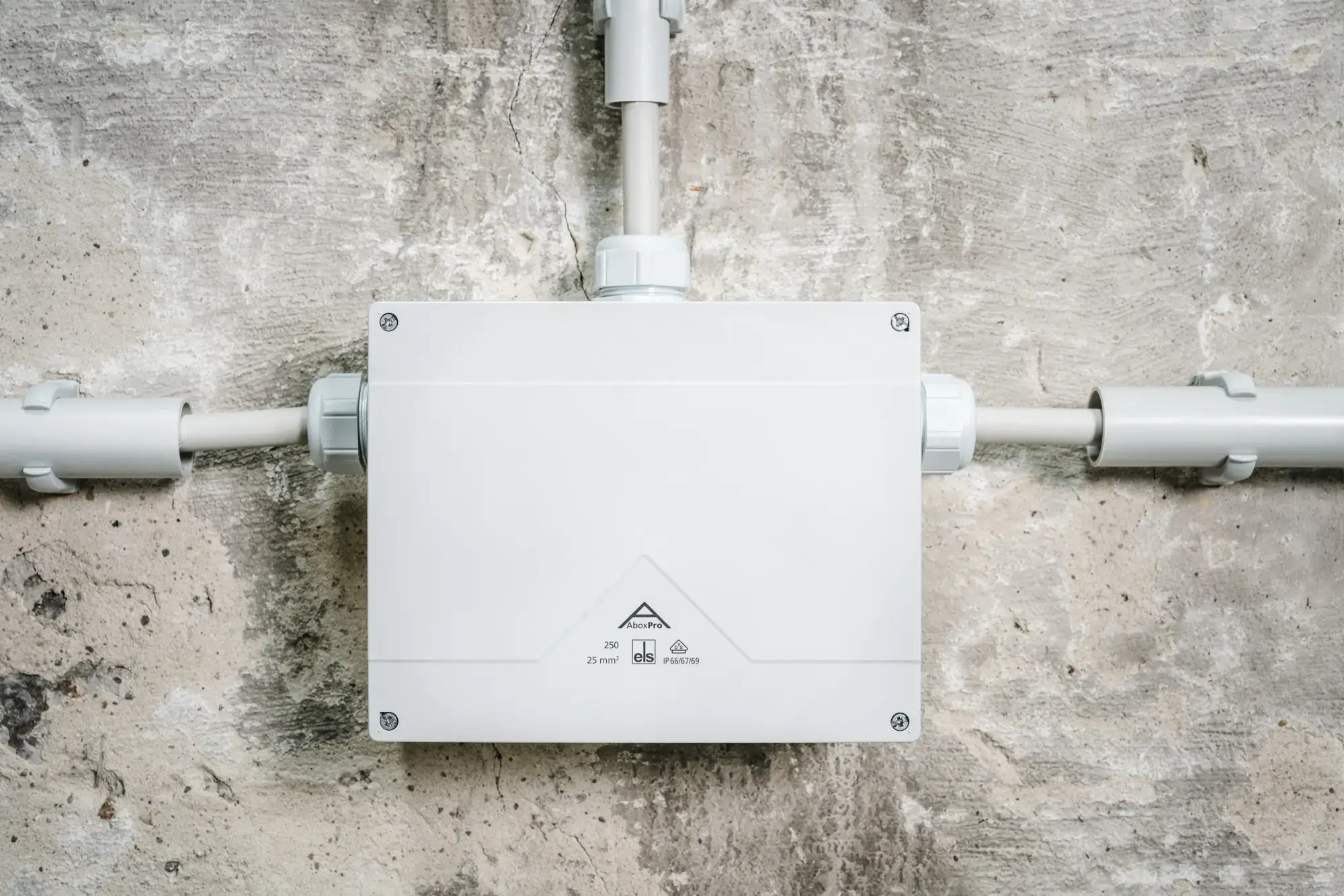 Spelsberg 42540001 Junction box, Type of protection IP66/IP67/IP69, max. 25², IK09, Protection class II, Ui 1000V AC, Ui 1000V DC, DLG, DNV, VDE, Halogen free (img_002) Spelsberg 42540001 Junction box, Type of protection IP66/IP67/IP69, max. 25², IK09, Protection class II, Ui 1000V AC, Ui 1000V DC, DLG, DNV, VDE, Halogen free (img_002)