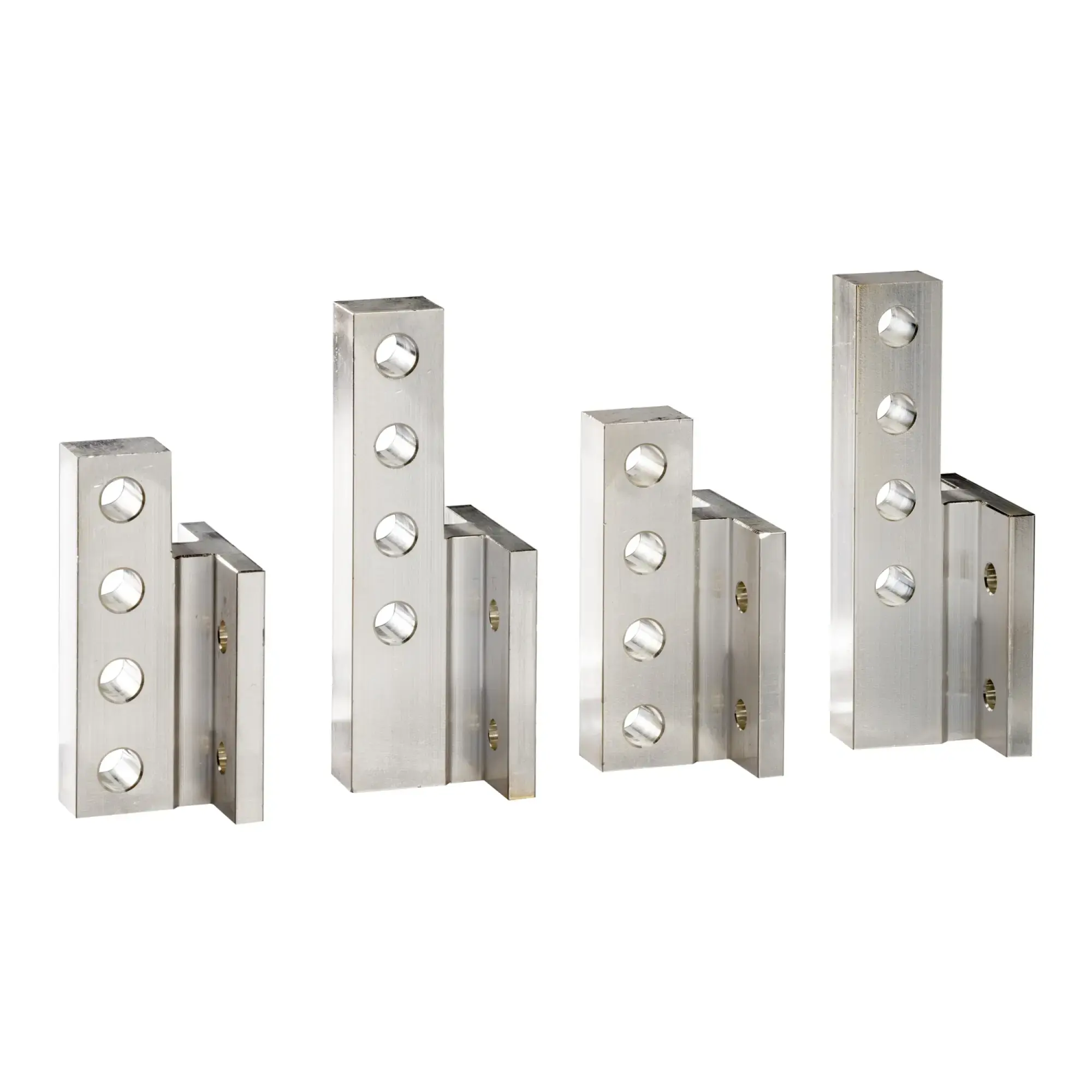 Schneider Electric LV847971SP Rear Connection Horizontal Top 4P for MTZ2 4000A Retrofit (img_002) Schneider Electric LV847971SP Rear Connection Horizontal Top 4P for MTZ2 4000A Retrofit (img_002)