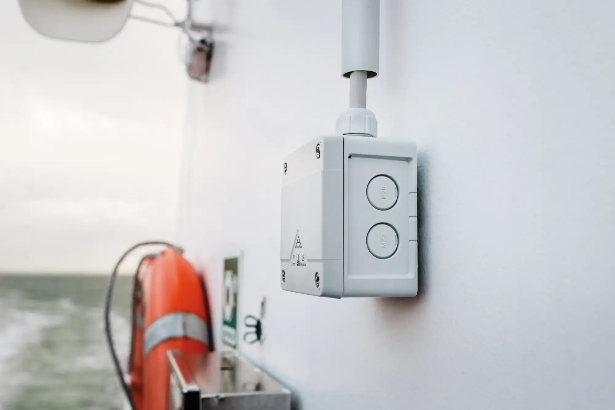 Spelsberg 406400EP Junction box, Type of protection IP66/IP67/IP69, max. 6², Impact strength IK09, Protection class II, Ui 1000V AC, Ui 1000V DC, DNV, VDE, Halogen free (img_008)