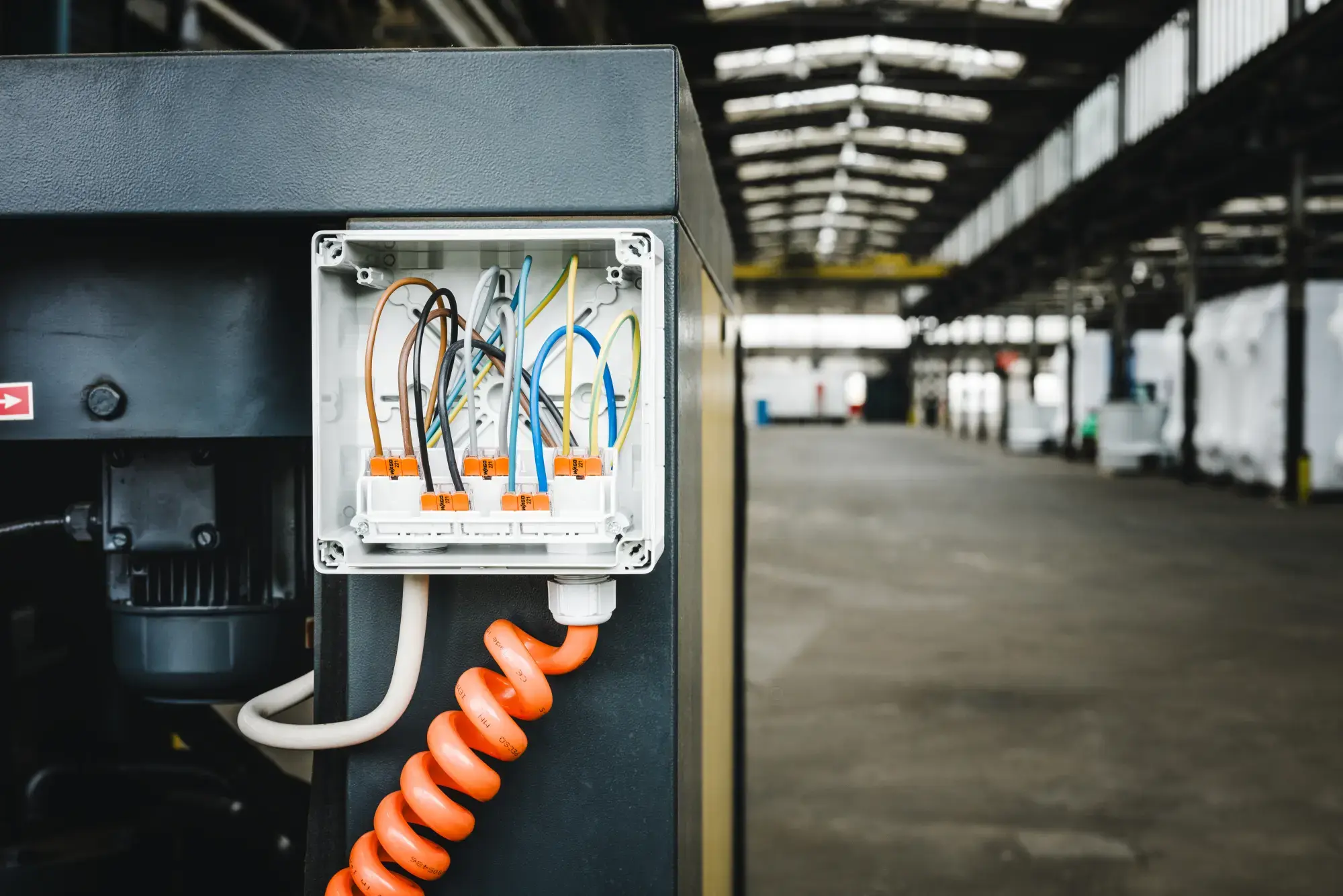 Spelsberg 40247001 Junction box, Type of protection IP66/IP67/IP69, max. 2,5², IK09, Protection class II, Ui 450V AC, Ui 450V DC, DLG, DNV, VDE, Halogen free (img_004)