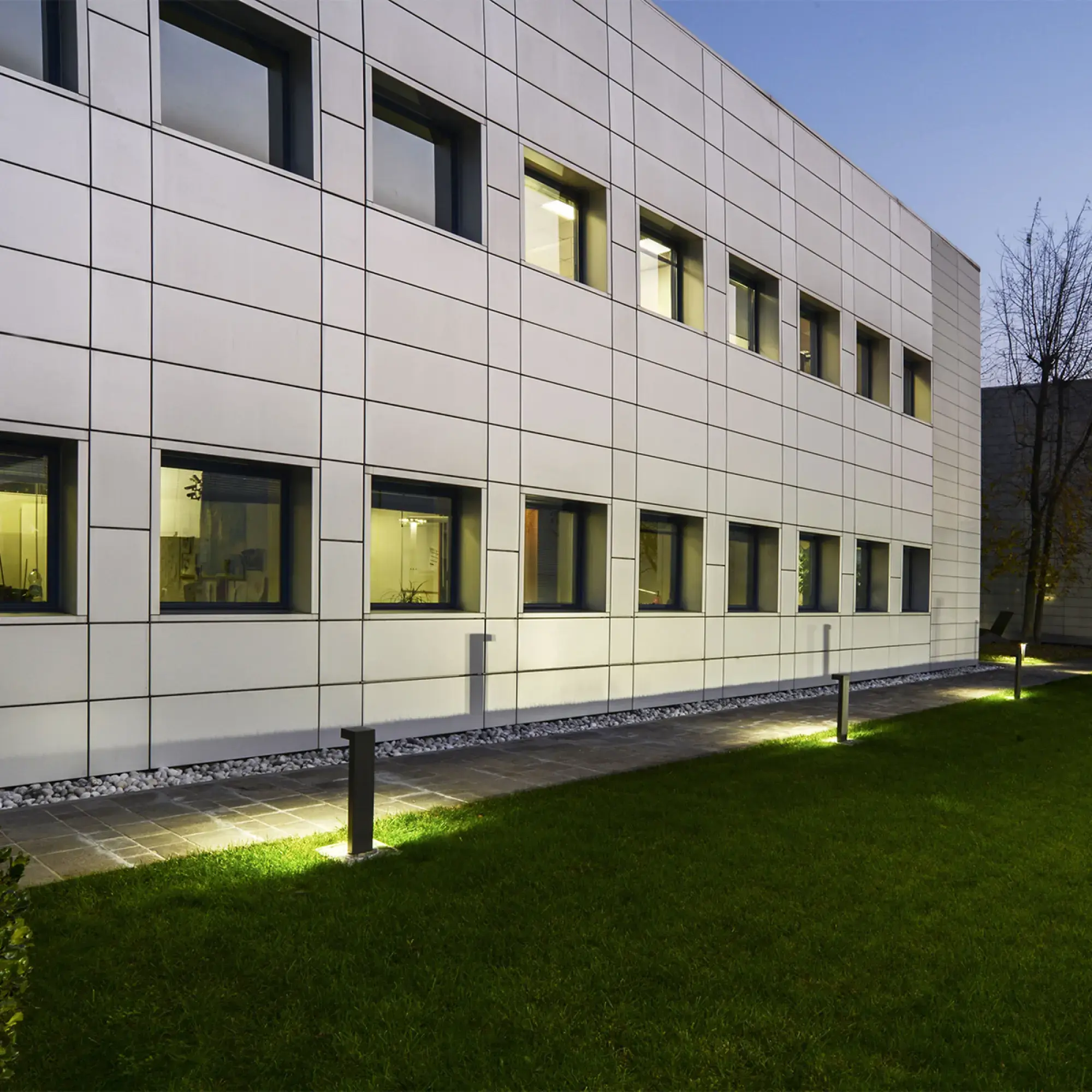 Performance iN Lighting 306554 LED-Pollerleuchte 3000K 10W statisch Optik Fuss- und Radweg Type 3 306554 (img_004)