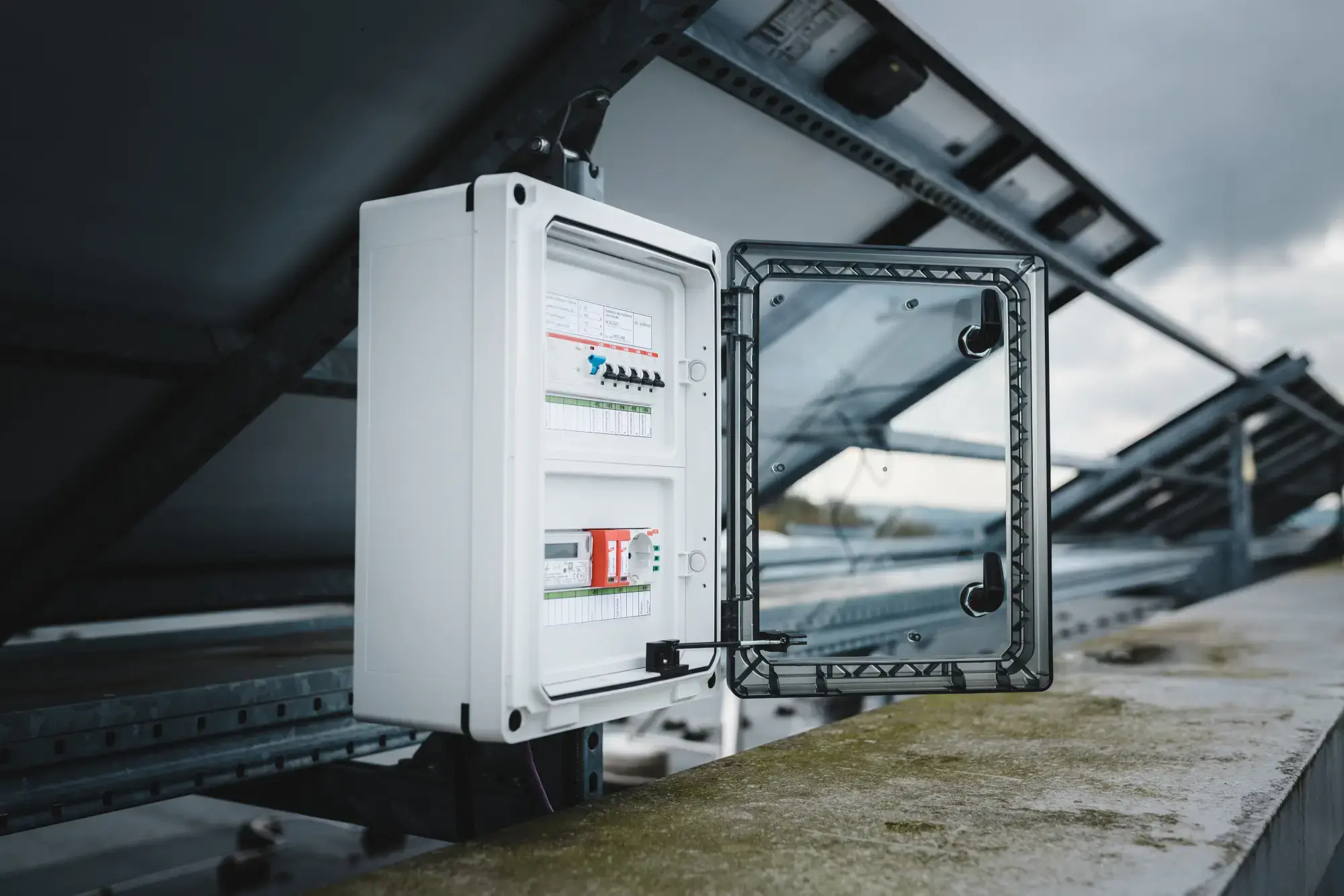 Spelsberg 71074501 cabinet, Type of protection IP66/IP67/IP69, Impact strength IK09, Protection class II, Ui 1000V AC, Ui 1500V DC, UL, DLG, DNV, UL-EU, Halogen free (img_003)