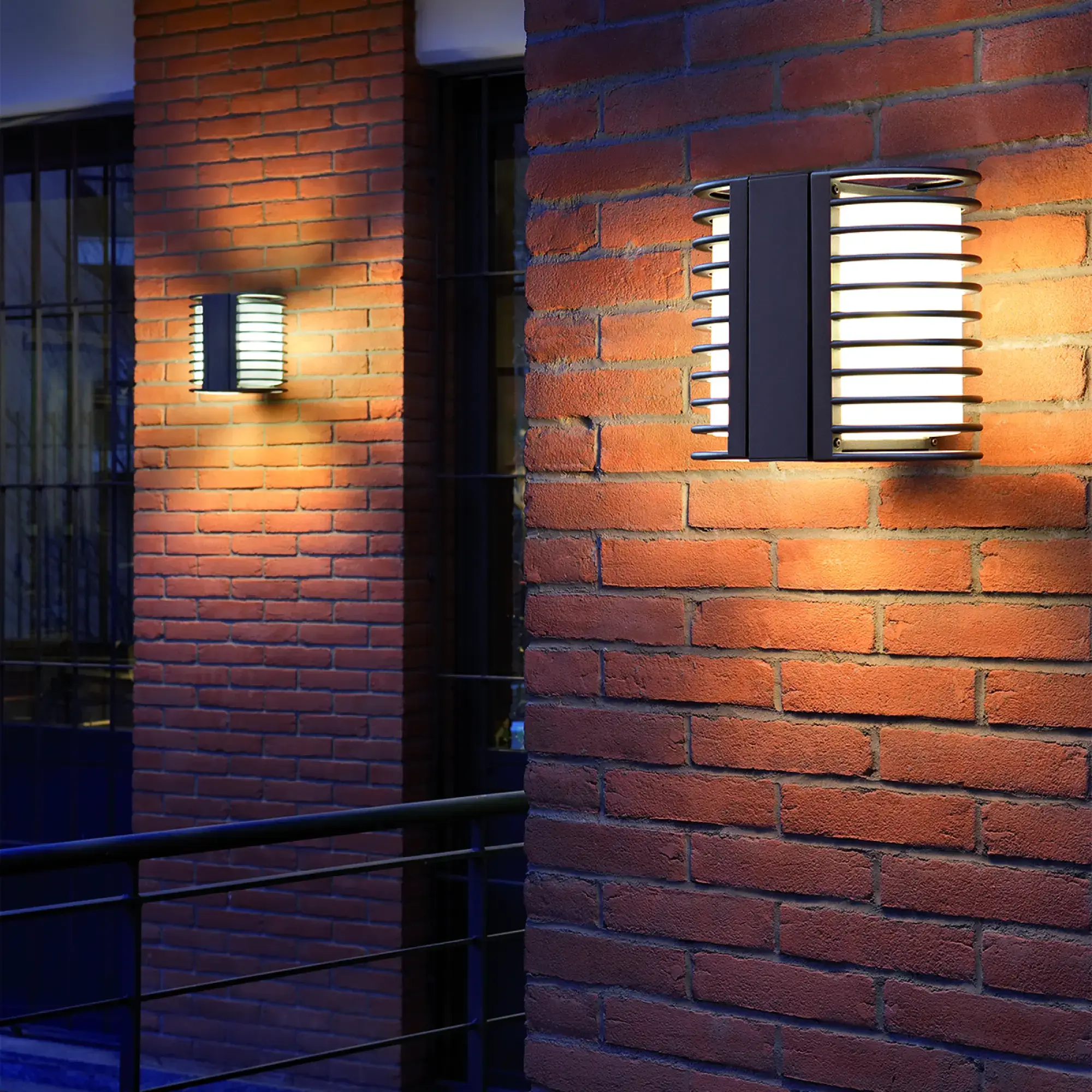 Performance iN Lighting 002047 Wandleuchte 1x100W A60 symmetrische extrabreite Streuoptik 002047 (img_004)