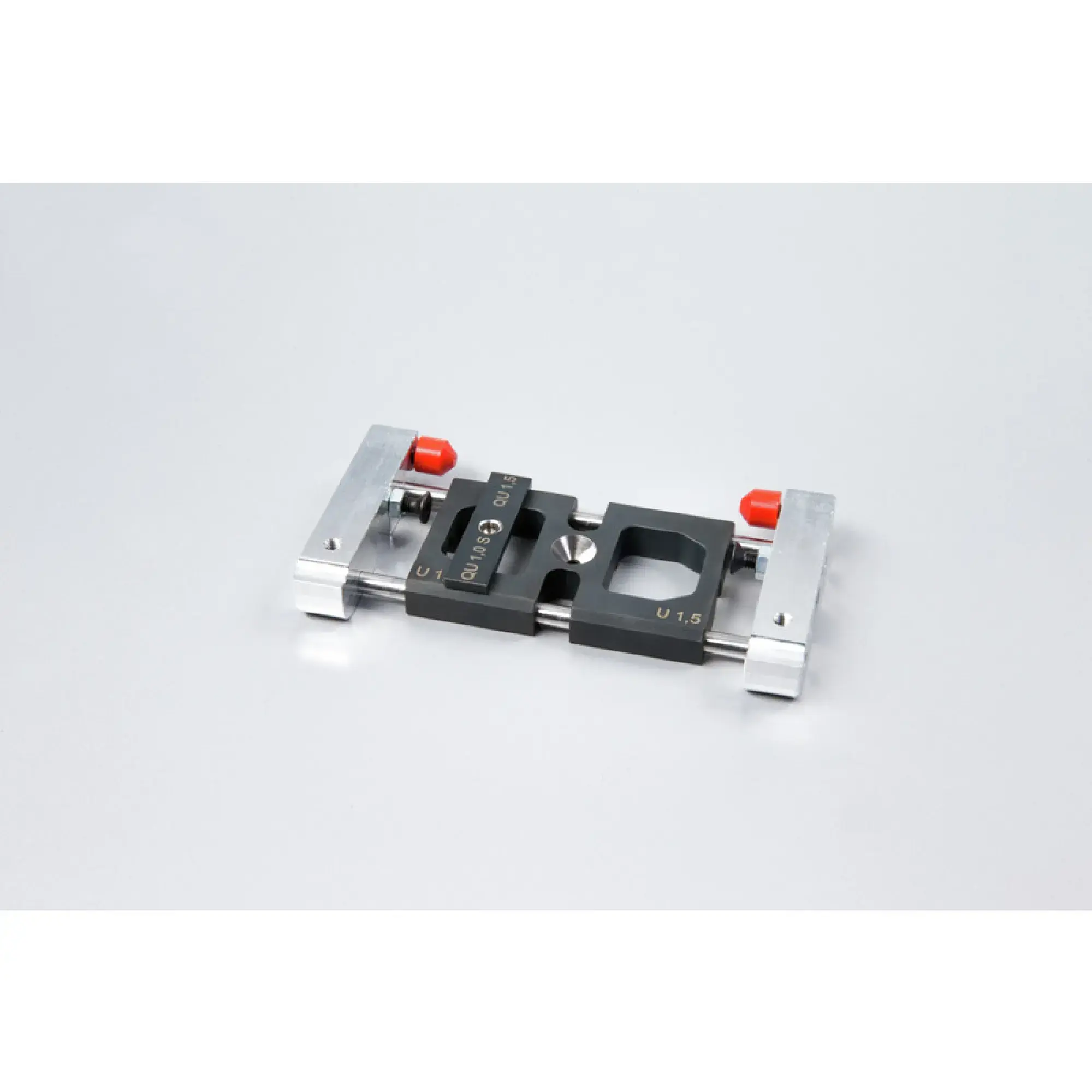 Weidmüller 1476880000 Automatic stripper and crimper (img_001) Weidmüller 1476880000 Automatic stripper and crimper (img_001)