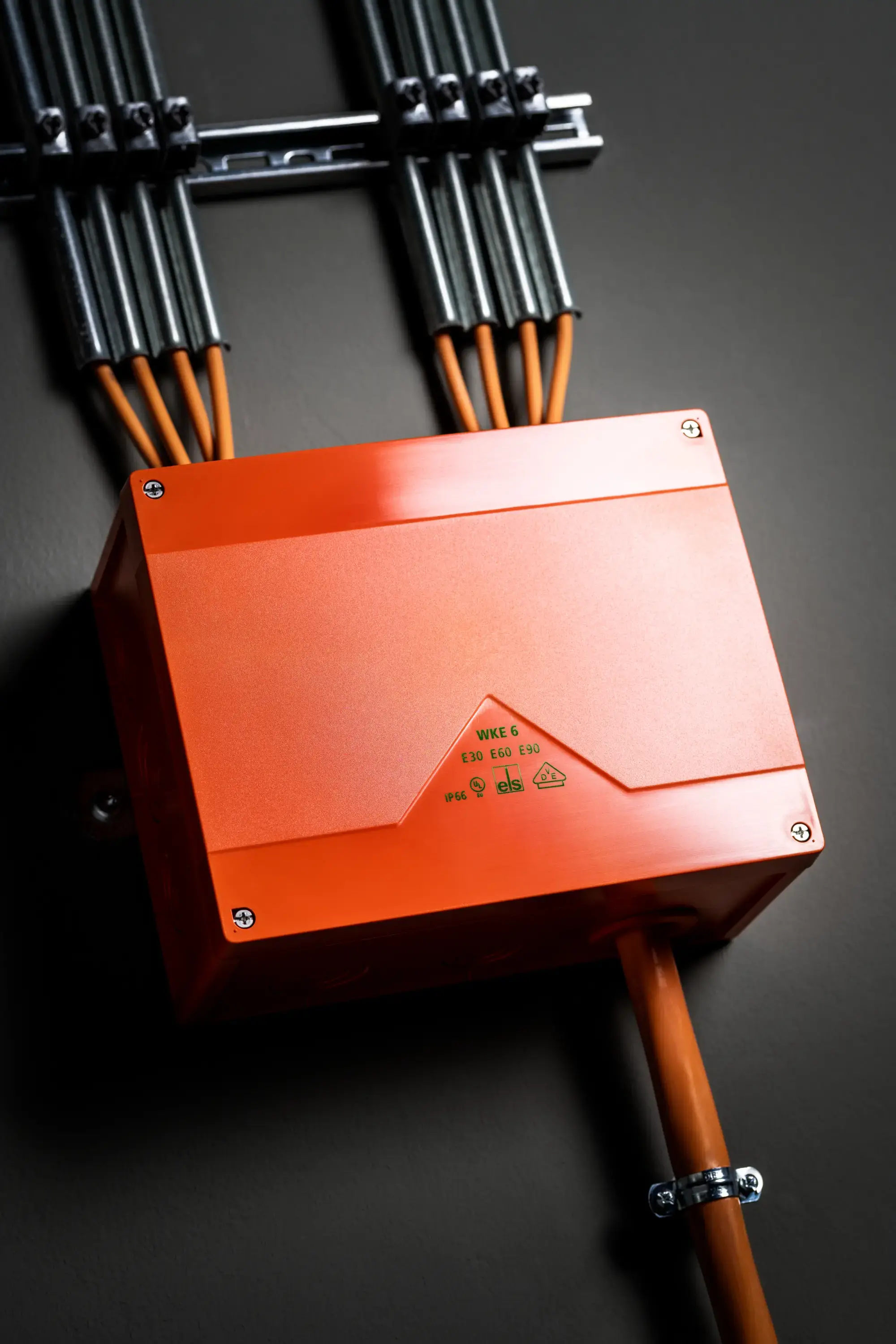 Spelsberg 86760001 Junction box, Type of protection IP66, Impact strength IK08, Protection class II, Ui 450V AC, Ui 450V DC, UL-EU, VDE, Halogen free (img_004)