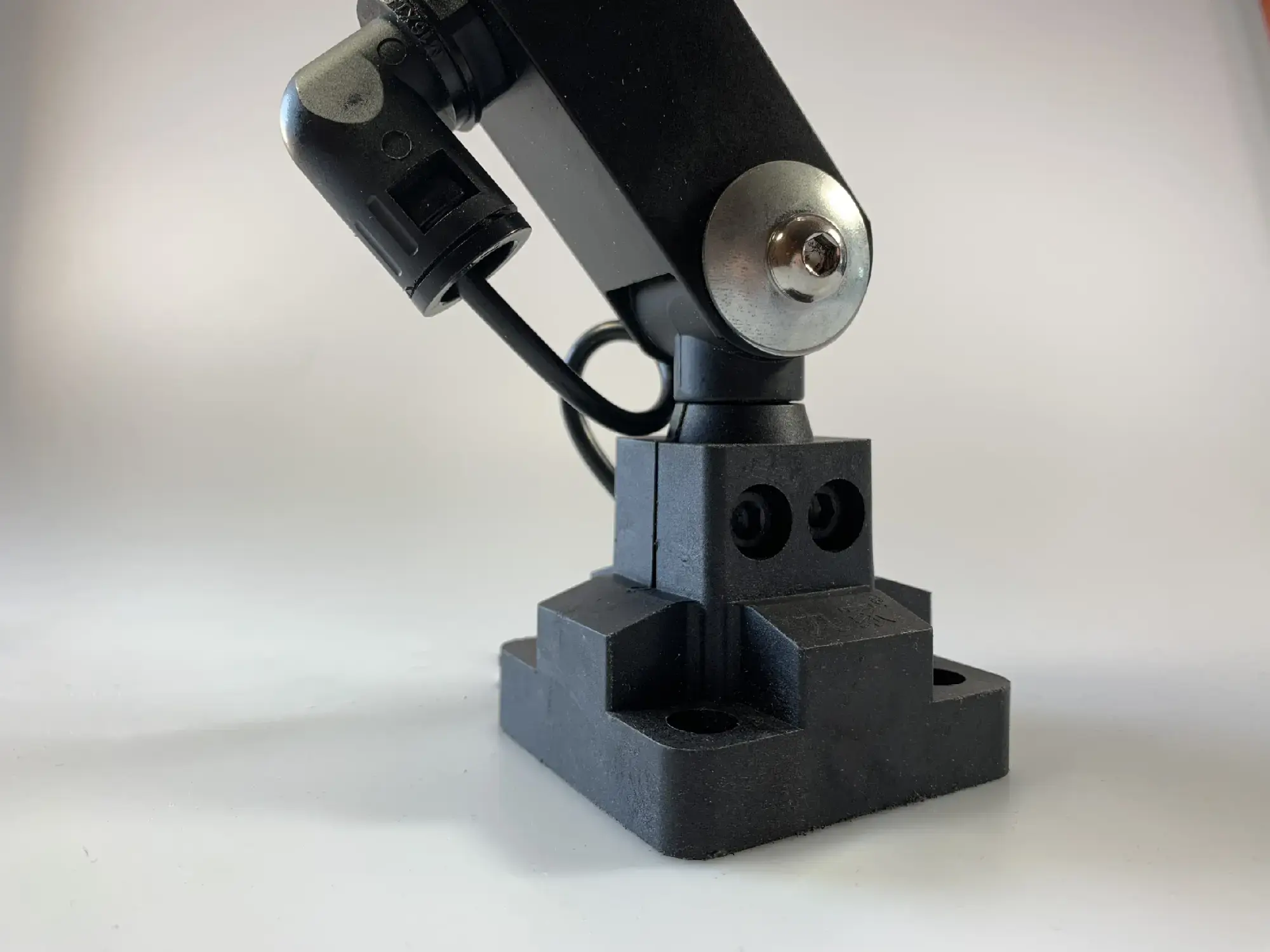 Elmet Light E05002 INDUSTRIAL MACHINE LIGHT FIX 7W / 24V / 6000K / IP65 / LED (img_003) Elmet Light E05002 INDUSTRIAL MACHINE LIGHT FIX 7W / 24V / 6000K / IP65 / LED (img_003)