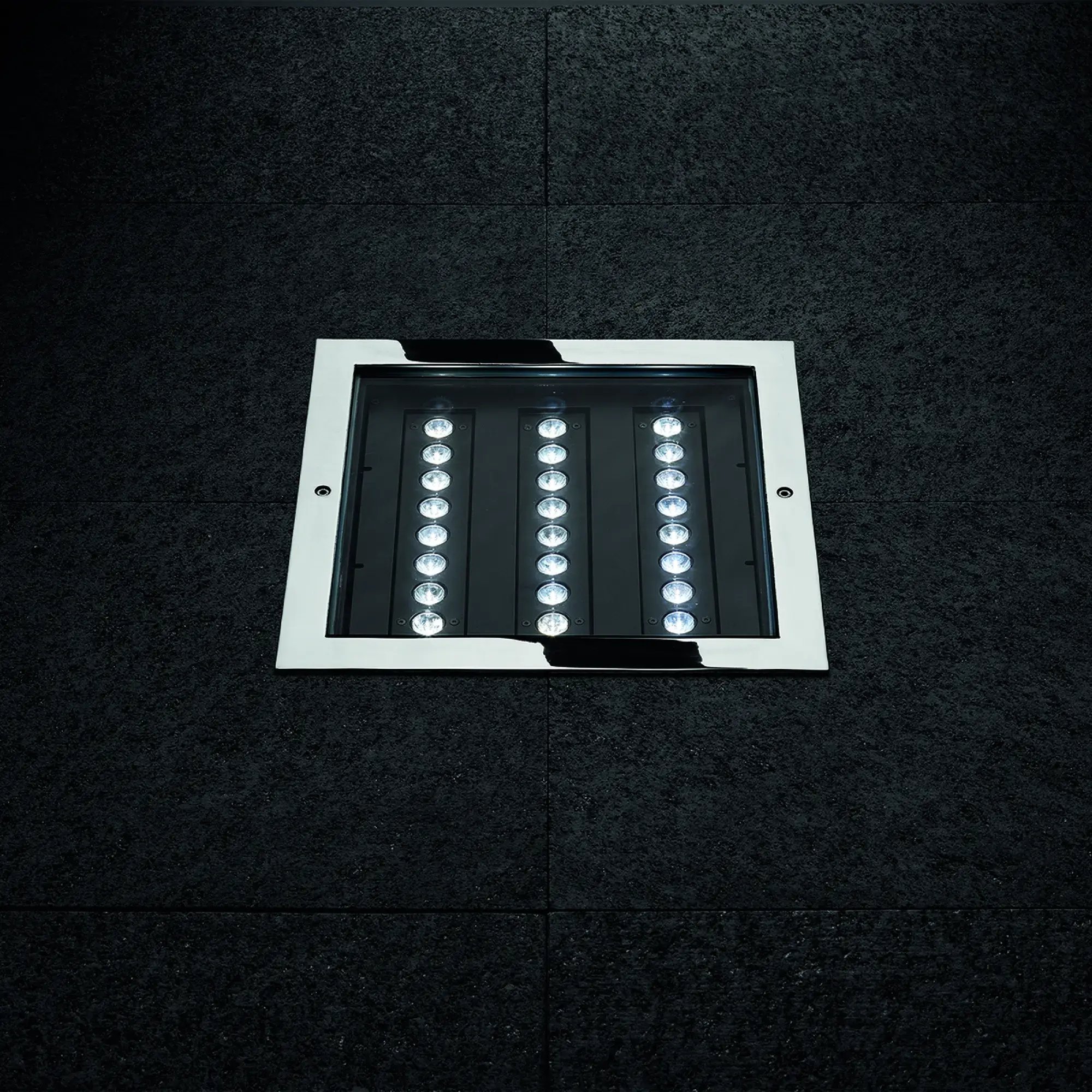 Performance iN Lighting 301509 LED-Bodeneinbauleuchte 3000K 26,4W statisch elypsenförmige Optik 301509 (img_001) Performance iN Lighting 301509 LED-Bodeneinbauleuchte 3000K 26,4W statisch elypsenförmige Optik 301509 (img_001)