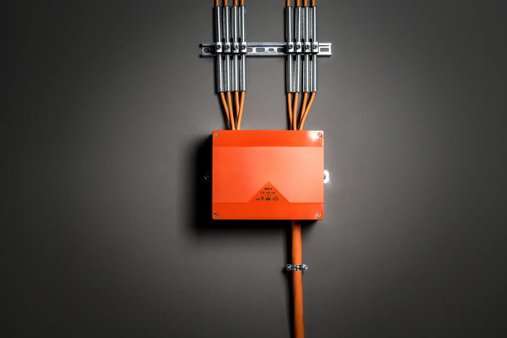 Spelsberg 86760001 Junction box, Type of protection IP66, Impact strength IK08, Protection class II, Ui 450V AC, Ui 450V DC, UL-EU, VDE, Halogen free (img_002)