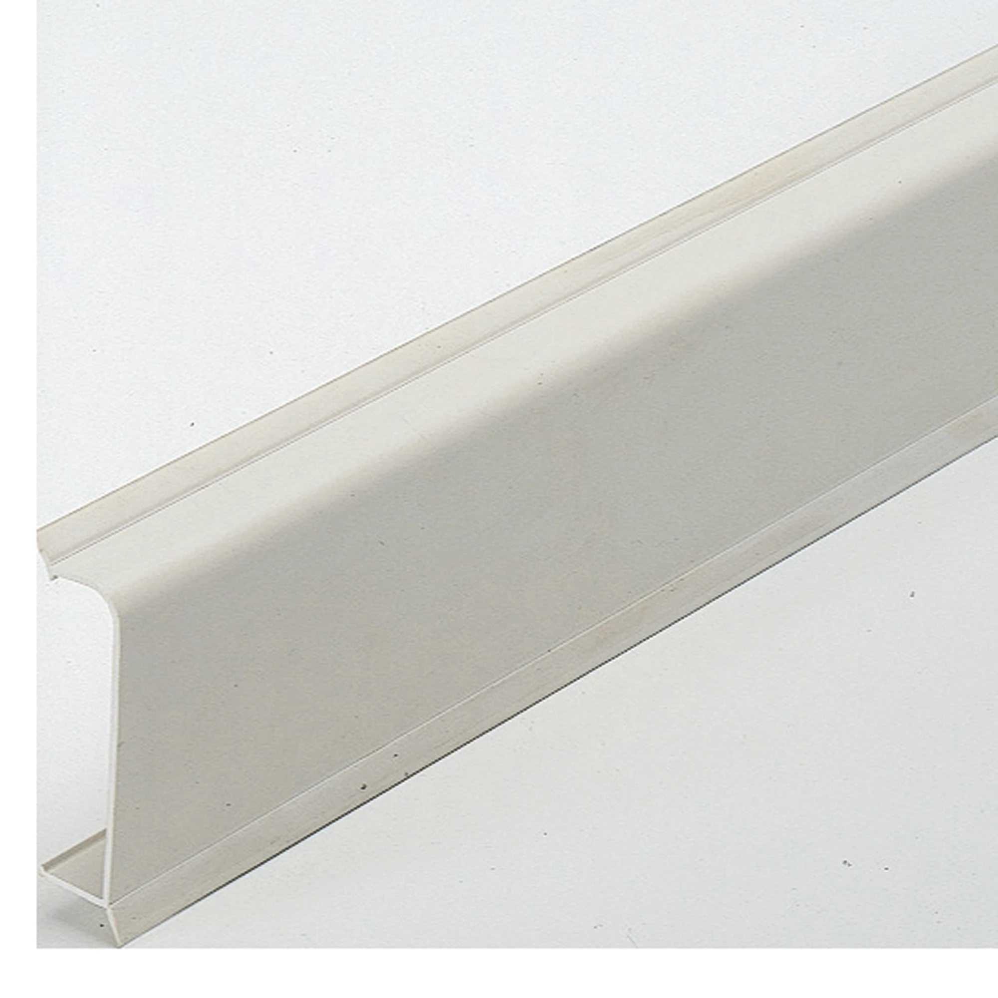 GEWISS NP42017 SLK - SKIRTING TRUNKING/CORNICE - COVER - LENGHT 2M - 70X20 - WHITE RAL9001 (img_001)