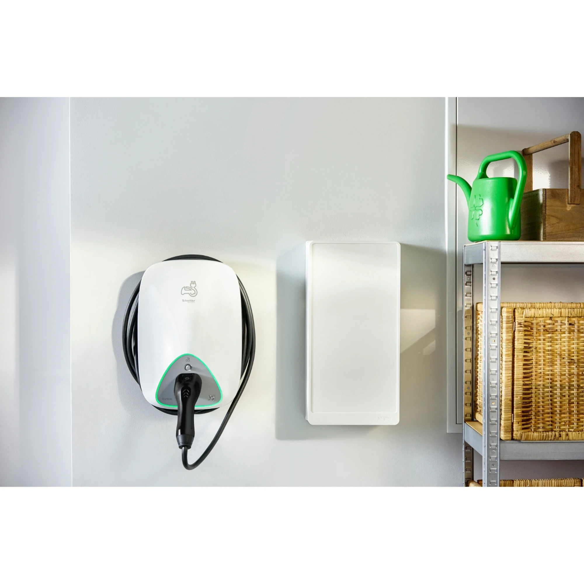 Schneider Electric EVH4A11N2 Home Smart Wallbox, Works with Wiser, 11kW, Type 2 socket, 6mA detection, IP55, IK10 (img_006) Schneider Electric EVH4A11N2 Home Smart Wallbox, Works with Wiser, 11kW, Type 2 socket, 6mA detection, IP55, IK10 (img_006)