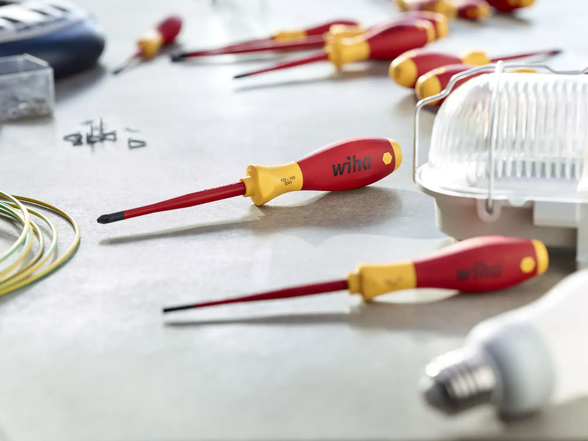 Wiha 10155 Screwdriver SoftFinish® electric slimFix Slotted (img_005)