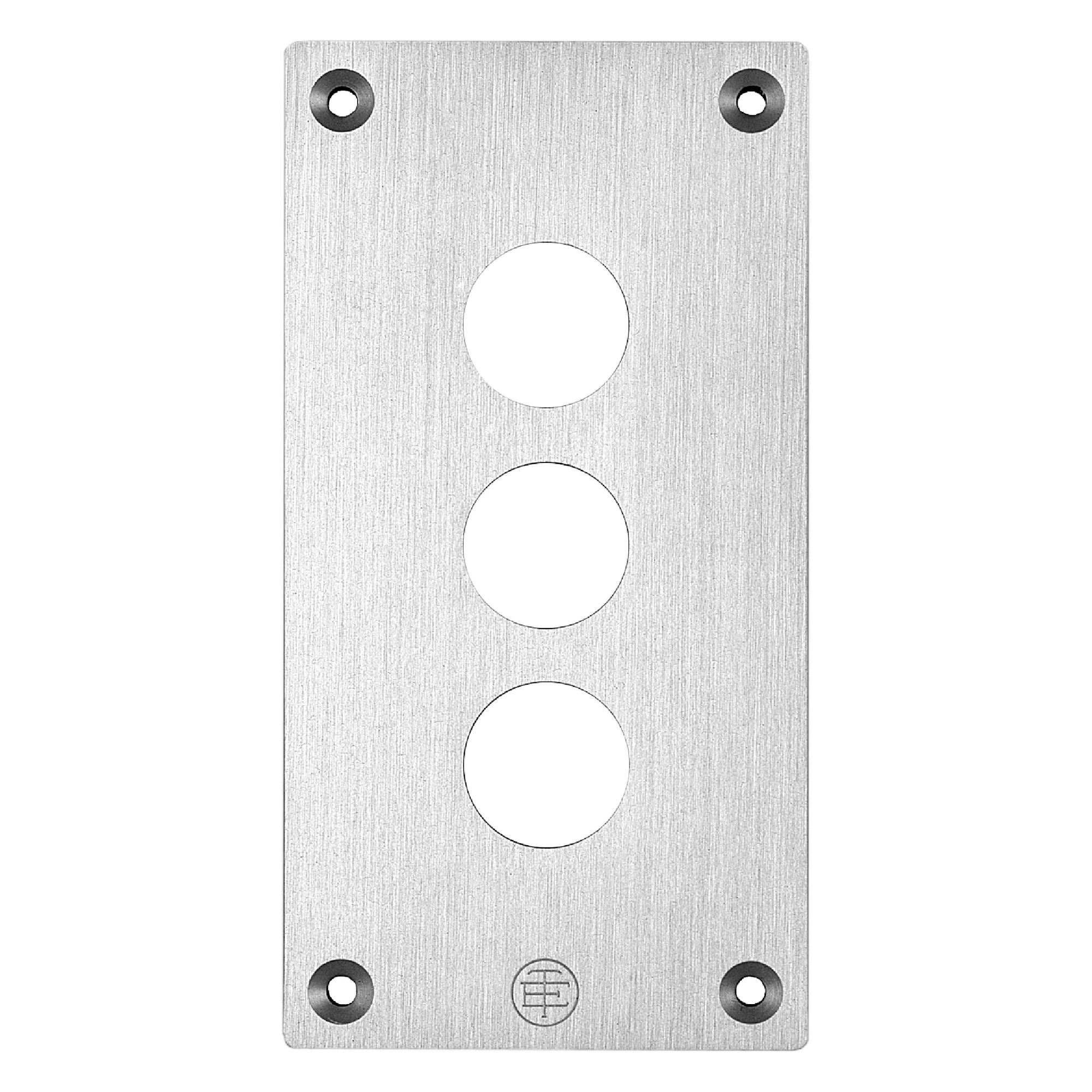 Schneider Electric XAPE303 Mounting Plate, XAP-E, Metal, 3 Horizontal Holes (img_001) Schneider Electric XAPE303 Mounting Plate, XAP-E, Metal, 3 Horizontal Holes (img_001)