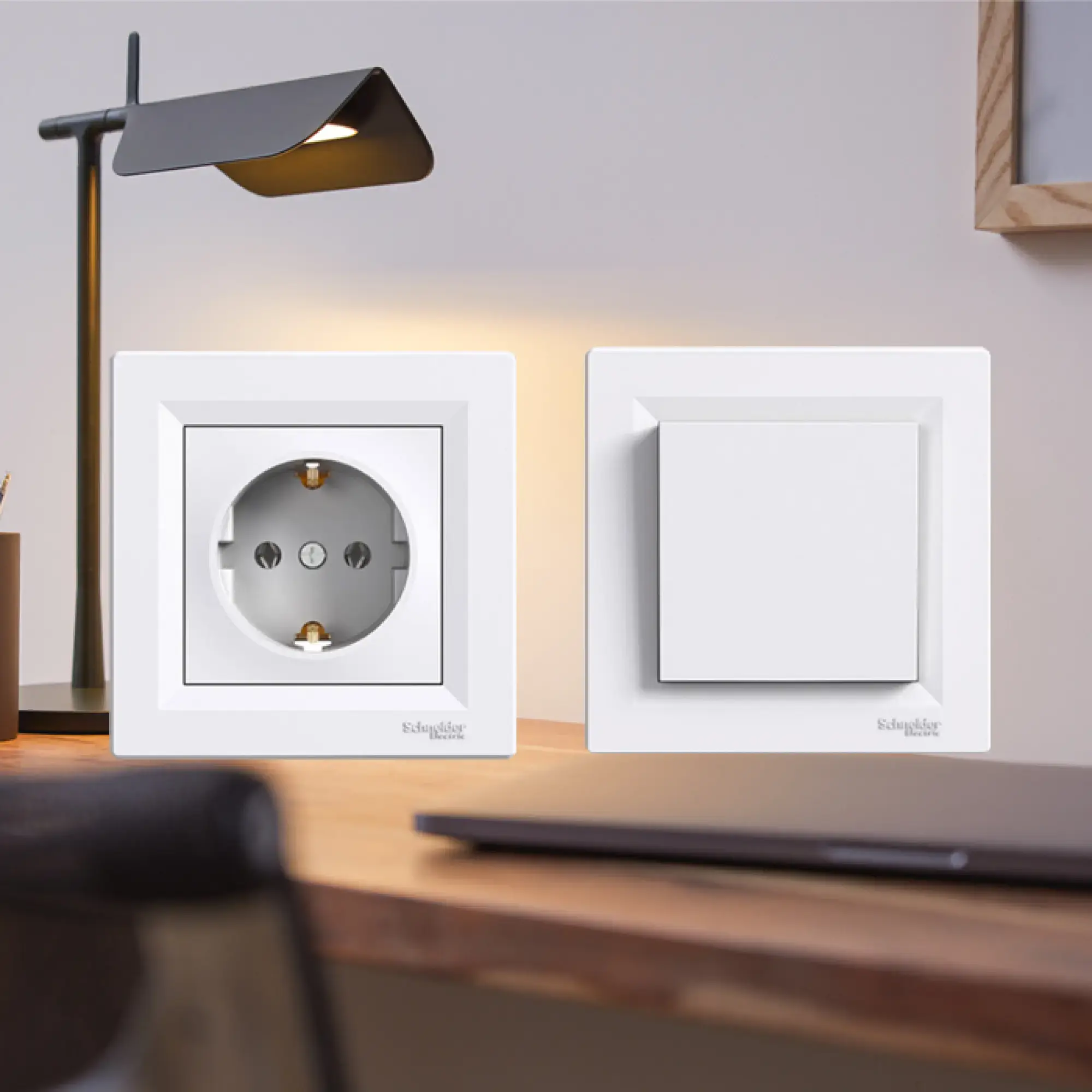 Schneider Electric EPH4770121D RJ45 Cat. 6e UTP 1-Port ICD flush-mounted, white, Asfora (img_009) Schneider Electric EPH4770121D RJ45 Cat. 6e UTP 1-Port ICD flush-mounted, white, Asfora (img_009)